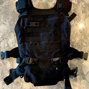 Mission Critical baby carrier for Dads! Used, like new. Retails for $185